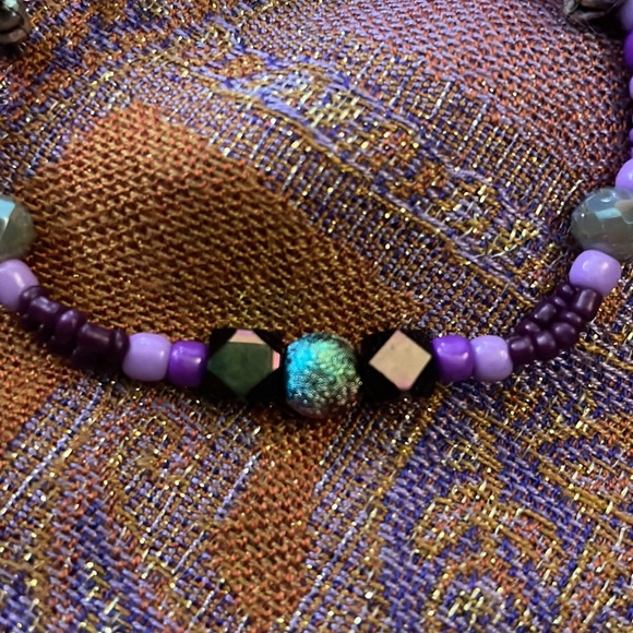 Handmade Jewelry Set 4 Stack Bracelets & Matching Earrings in Purple - Picture 10 of 12